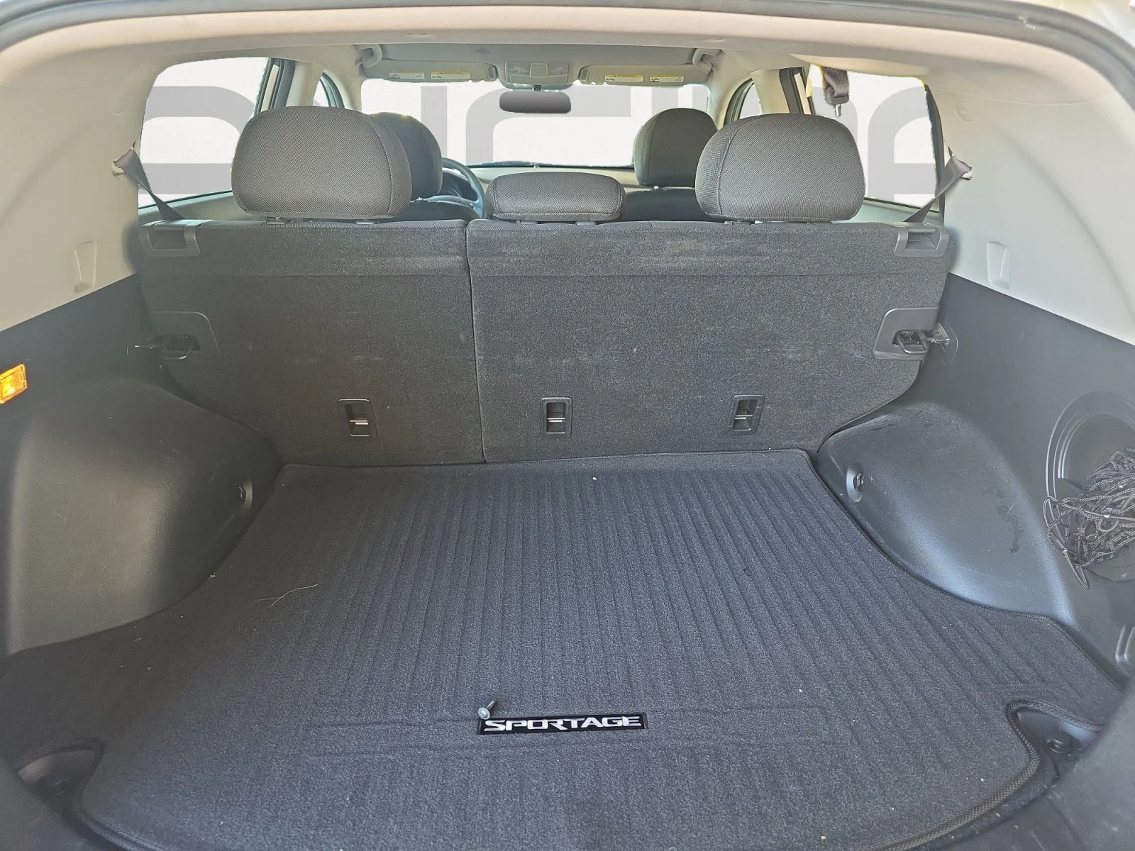 Used 2015 Bright Silver Kia LX image 10