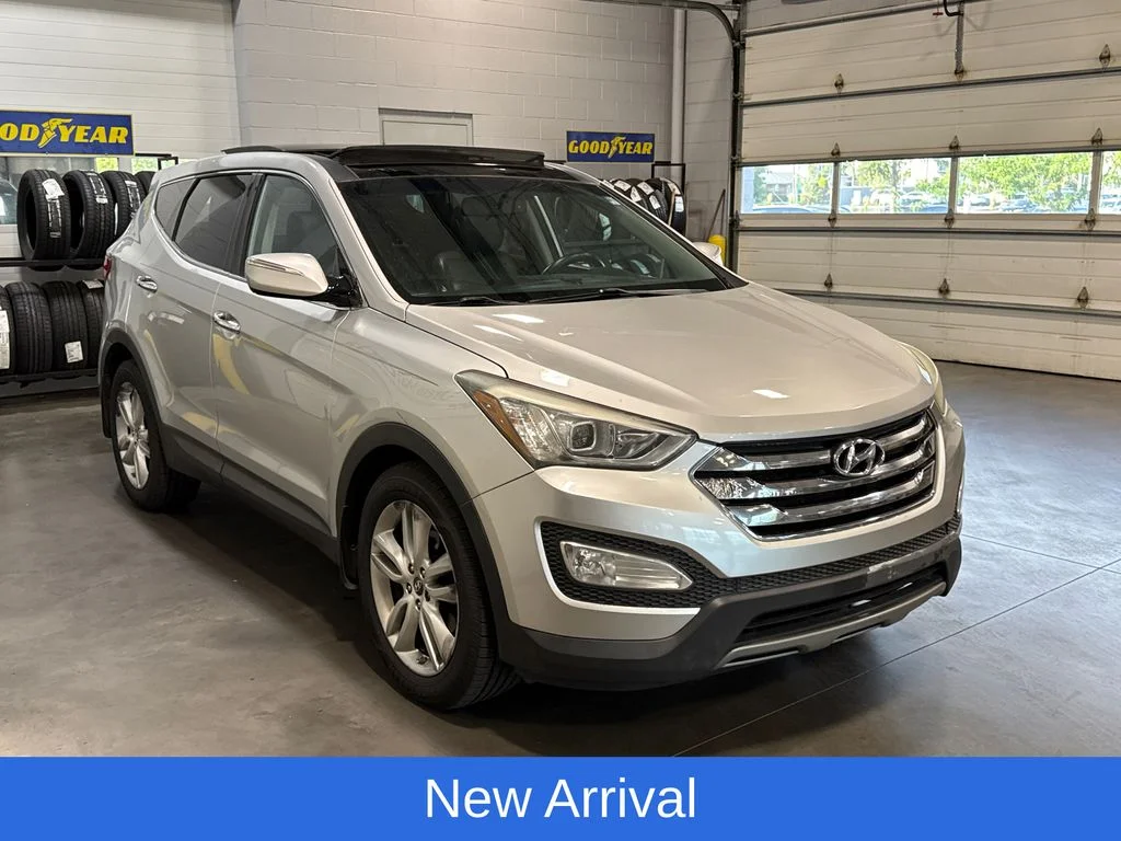 Used 2013 Silver Hyundai 2.0L Turbo image 3