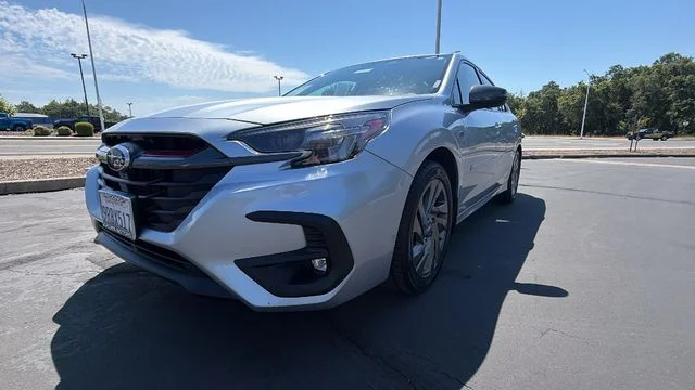 Used 2025 Silver Subaru Sport image 9
