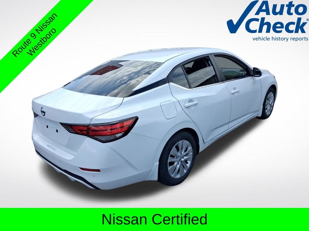 Used 2023 White Nissan S image 10