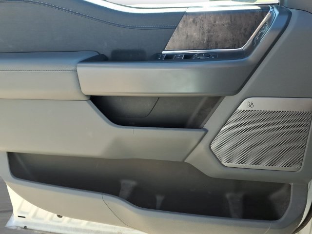 Used 2023  Ford XL image 17