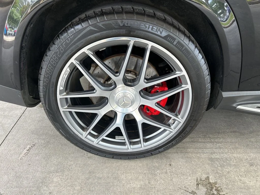 Used 2022 Black Mercedes-Benz GLE 63 S AMG® image 27