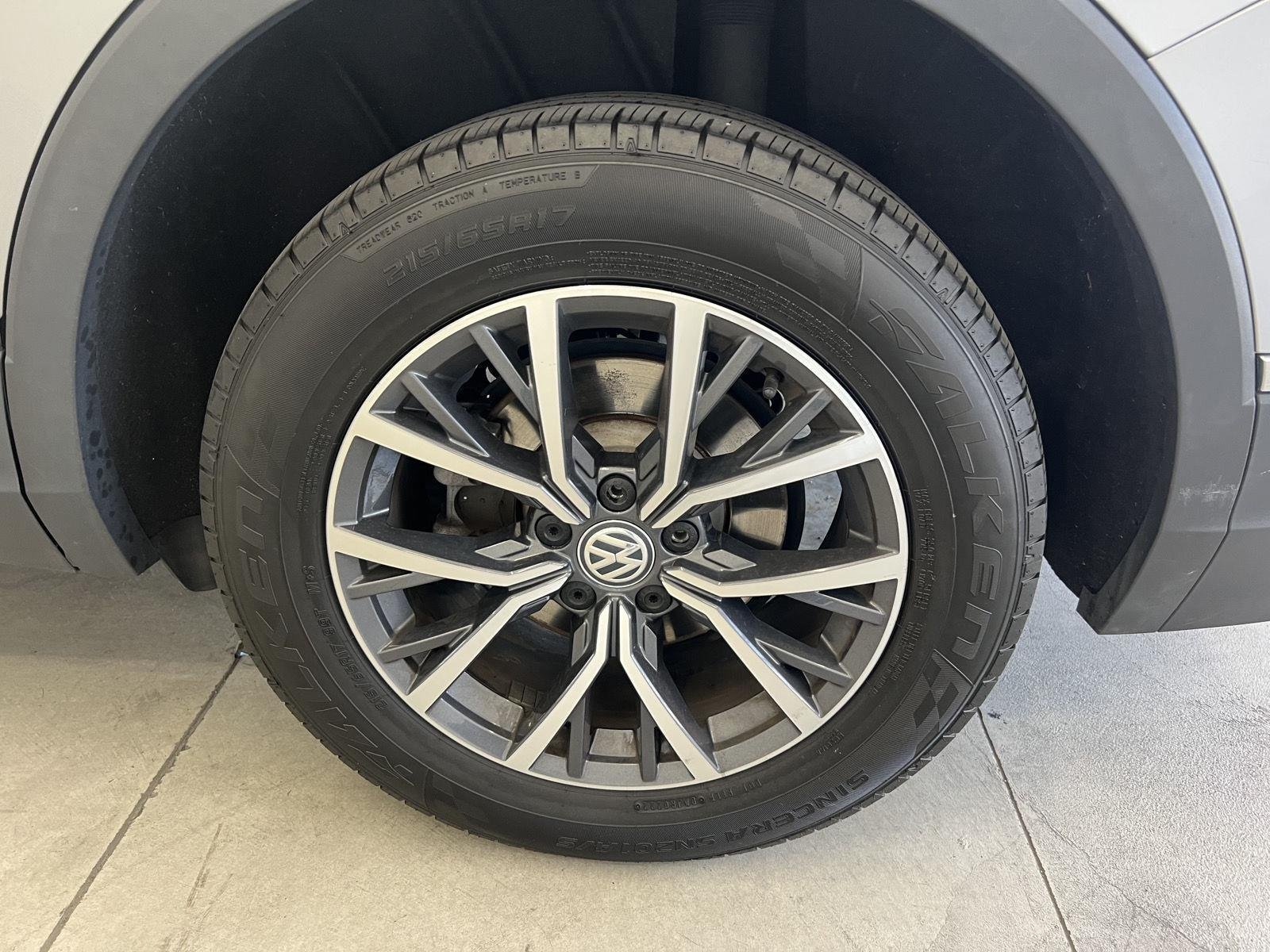 2020 Volkswagen Tiguan SE - Photo 10