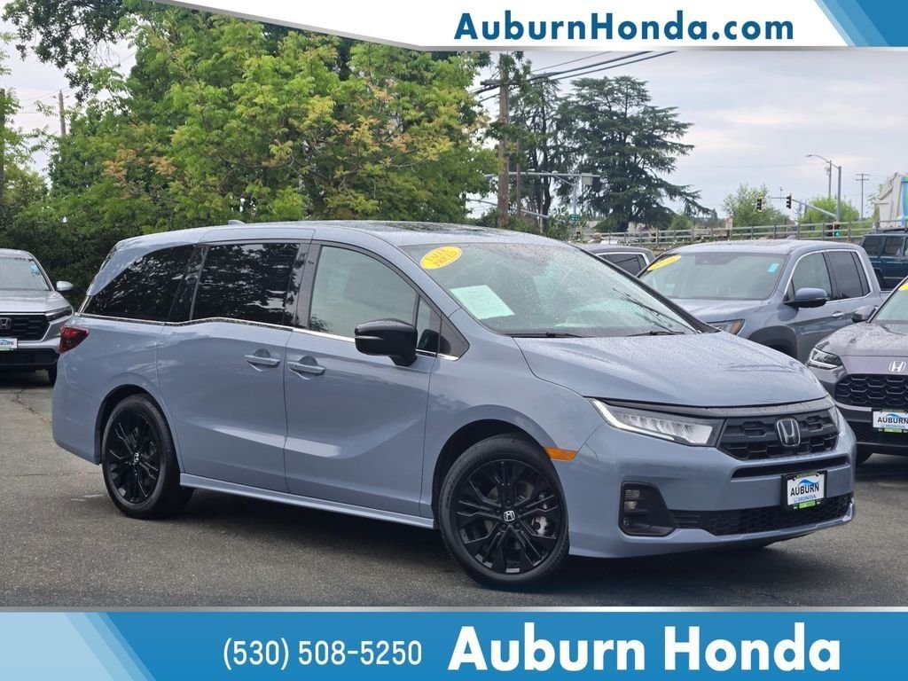 2025 Honda Odyssey Sport L's photo