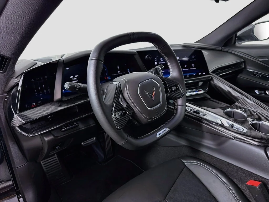 Used 2026 Black Chevrolet Z06 image 9