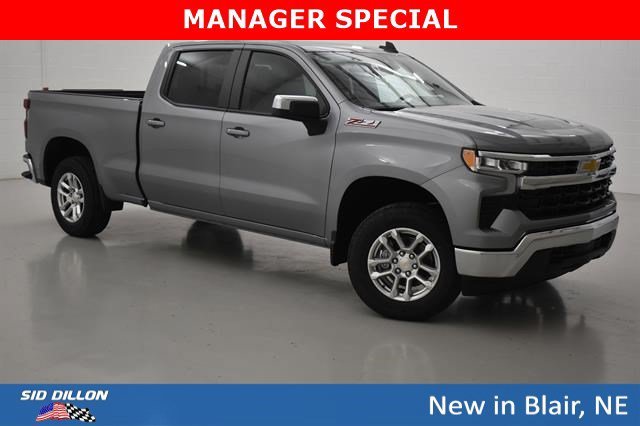 New 2026 Sterling Gray Metallic Chevrolet LT image 12