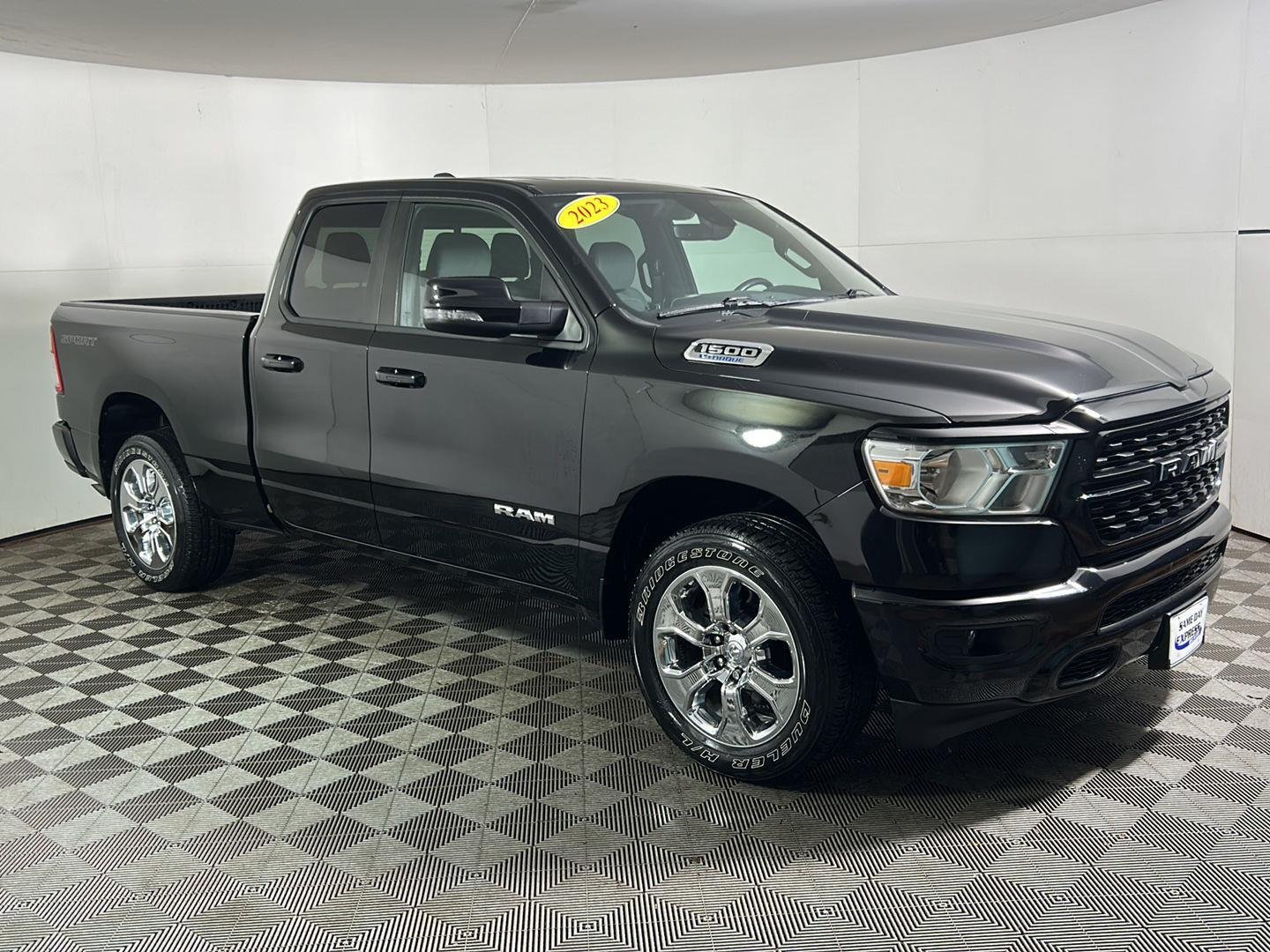Used 2023 Diamond Black Crystal Pearlcoat Ram Big Horn image 5
