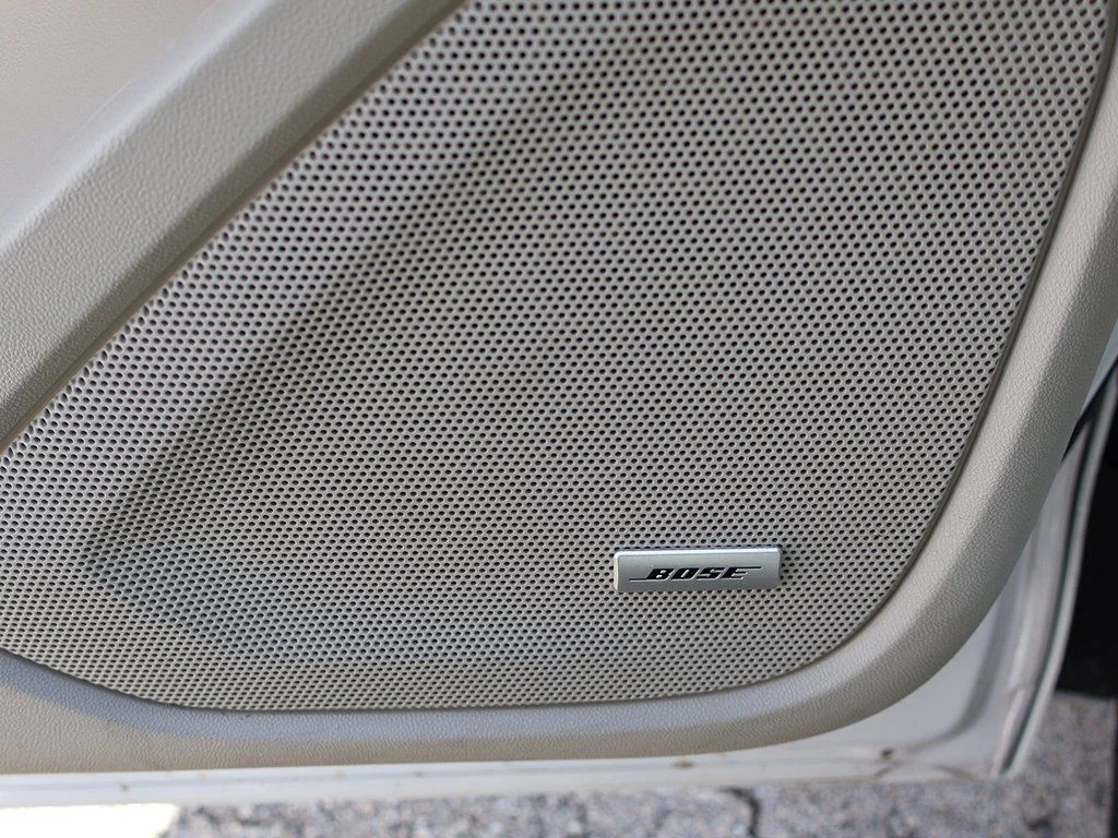 Used 2020 White GMC Denali image 41