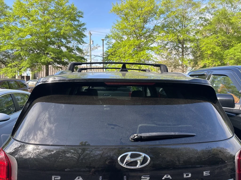 Used 2022 Black Hyundai SEL image 10