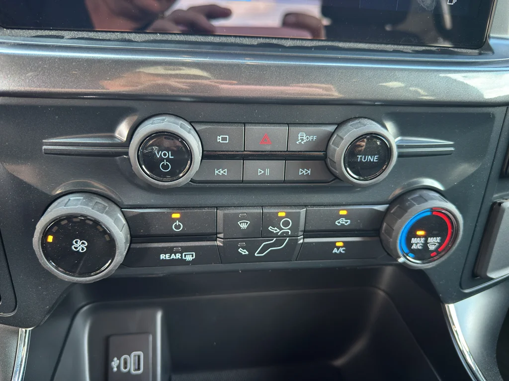 2025 Ford F-150 STX - Photo 22