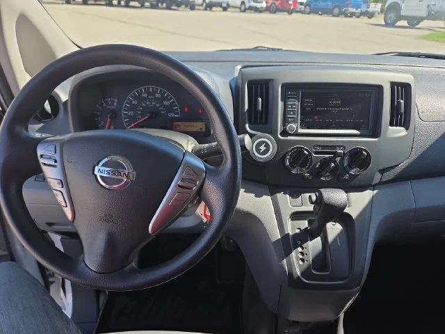 Used 2020 White Nissan SV image 12