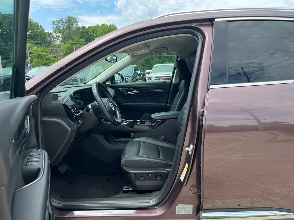 Used 2024 Amethyst Metallic Buick Preferred image 19