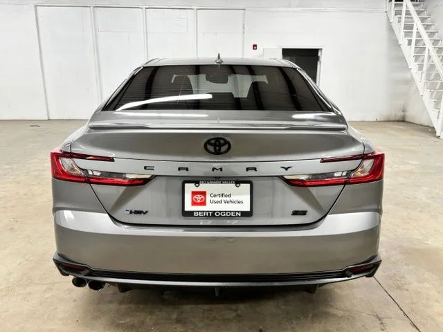 Used 2025  Toyota SE image 6