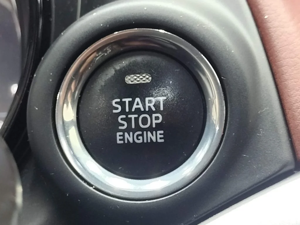Used 2017 Black Mazda Signature image 35