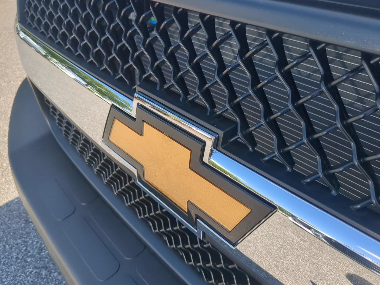 2026 Chevrolet Express Cargo Work Van - Photo 27