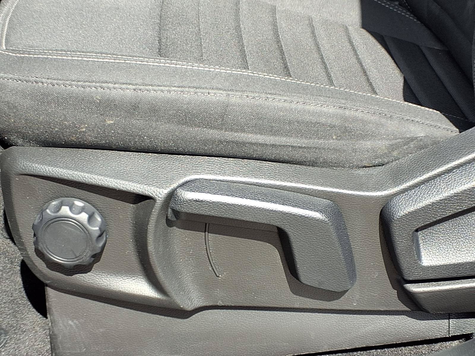 Used 2023 Cactus Ford XLT image 4
