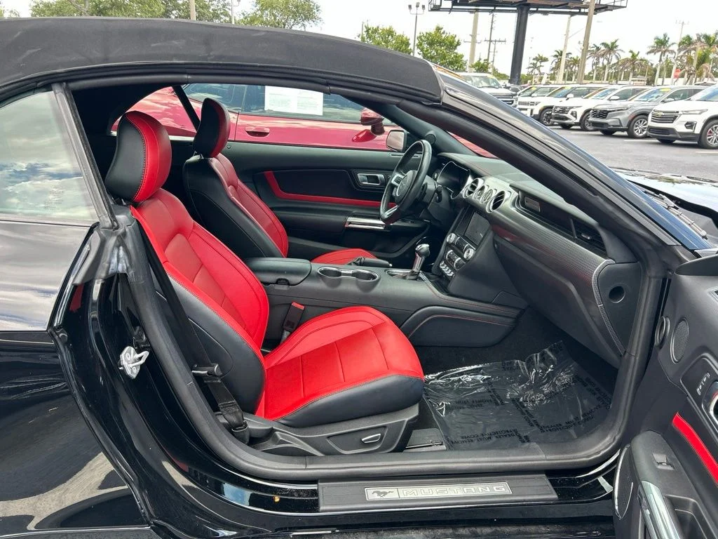 Certified Used 2019 Shadow Black Ford GT Premium image 37
