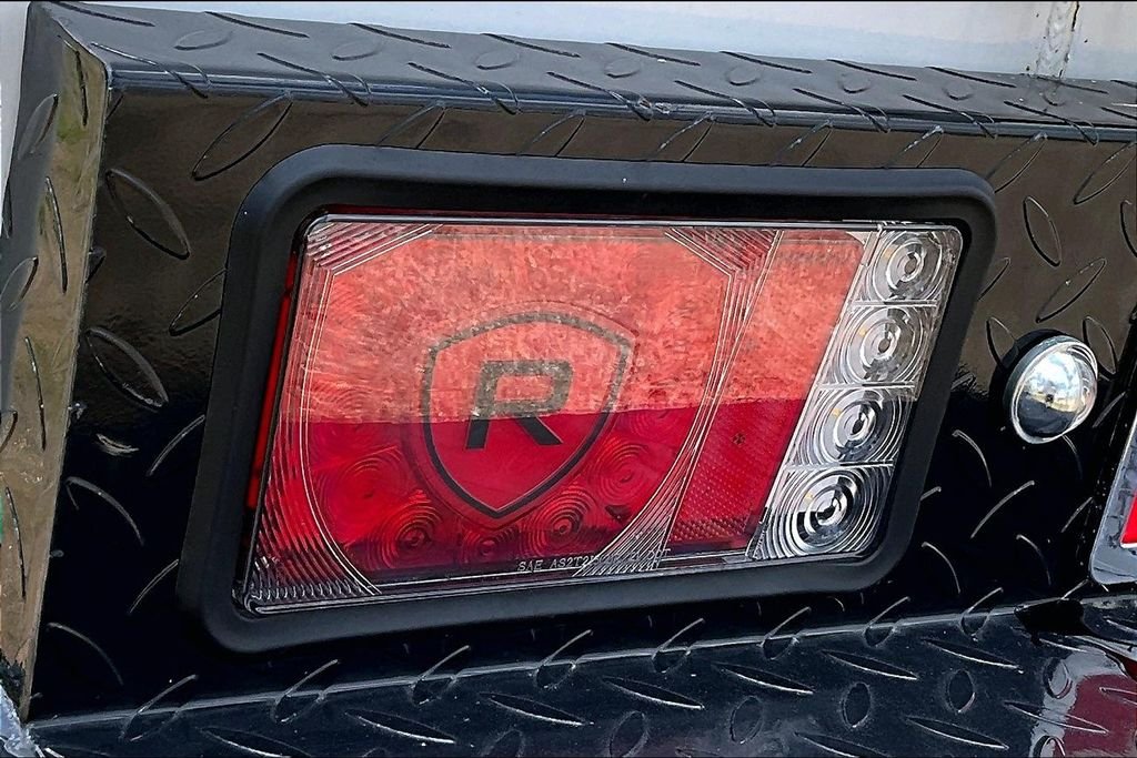 New 2024 Ram 3500 Tradesman 4D Crew Cab