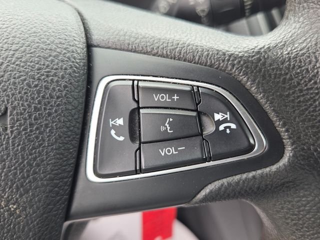 Used 2018 Gray Ford SE image 21