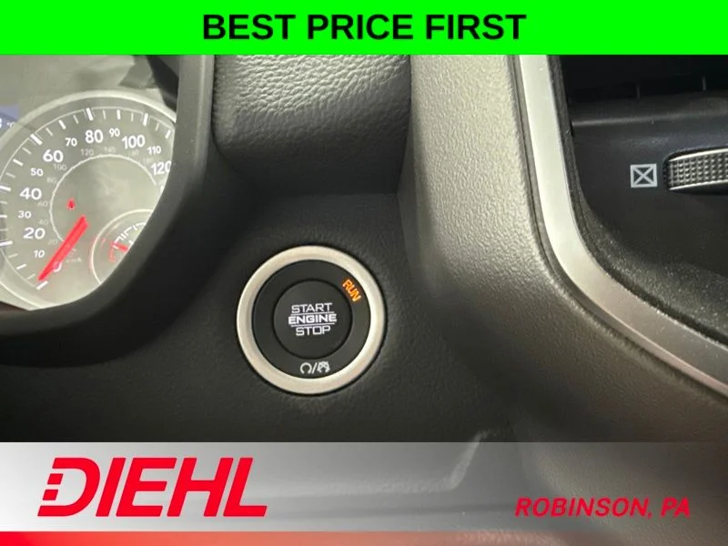 New 2026 Diamond Black Crystal Pearl-Coat Exterior Paint RAM Big Horn/Lone Star image 28
