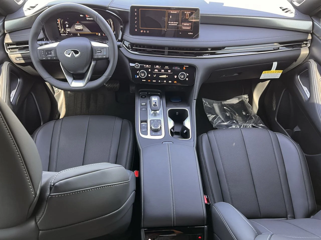 New 2027 RADIANT WHITE INFINITI Sport AWD image 9
