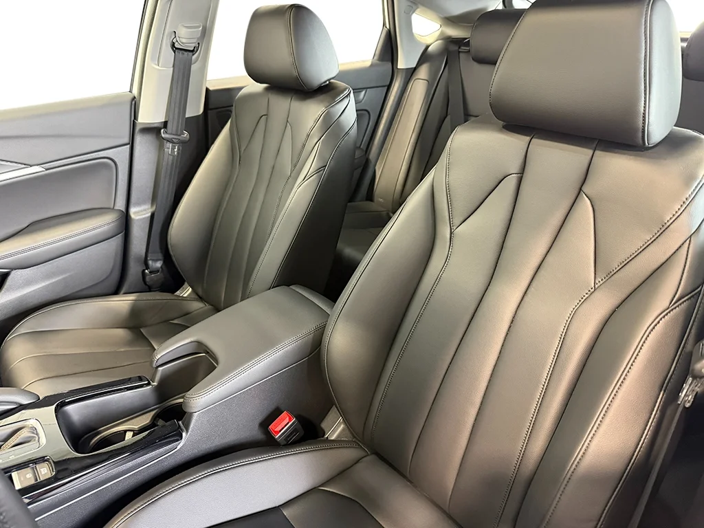 New 2026 Urban Gray Pearl Acura Base image 10