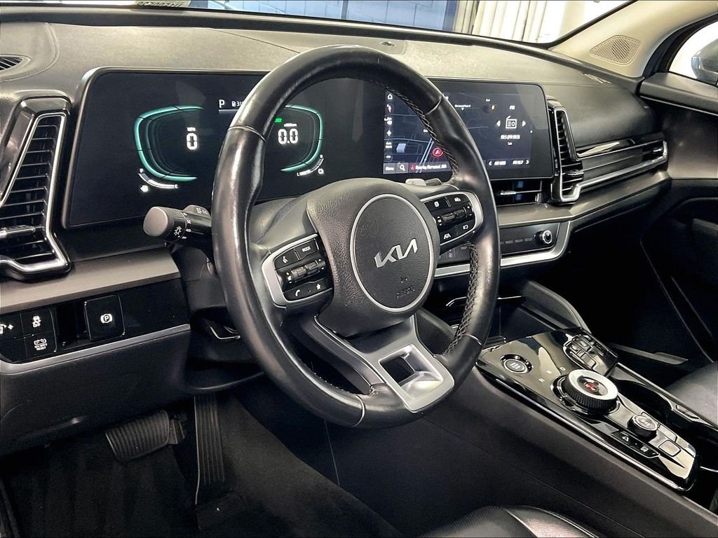 Used 2023 Gray Kia EX image 8