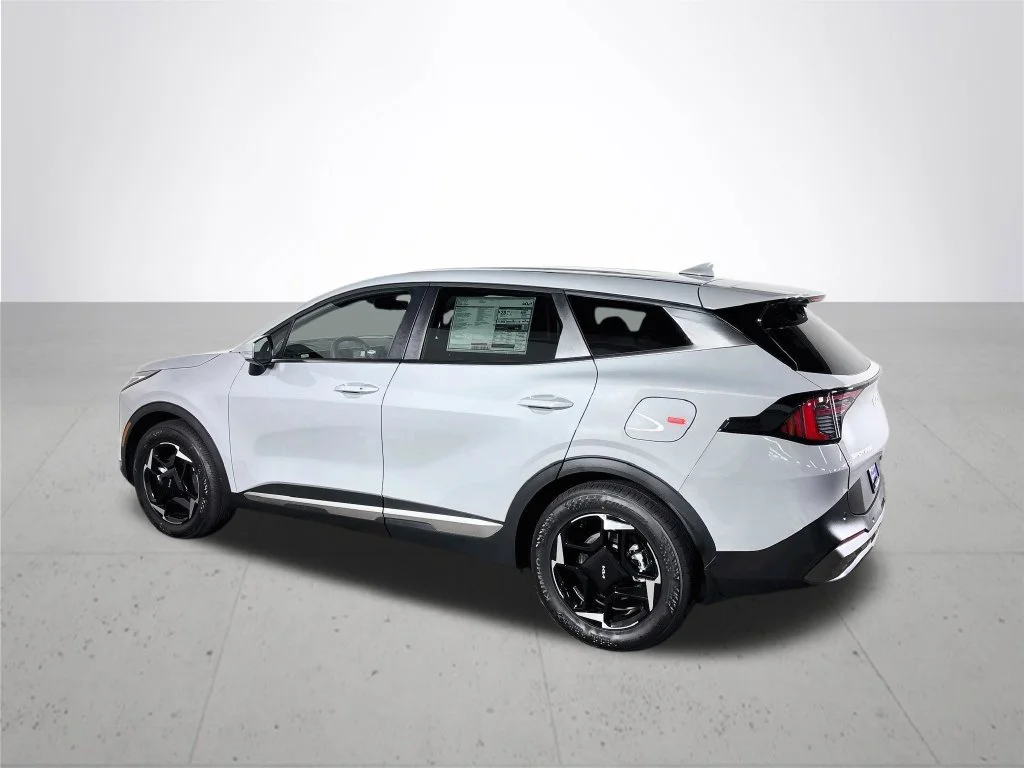 New 2027 Wolf Gray Kia EX image 8