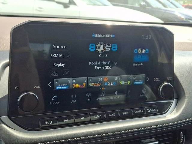 Used 2023 Gray Nissan Platinum image 20