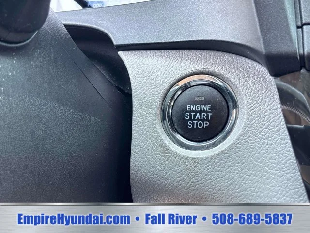 Used 2018 Black Toyota XLE image 26