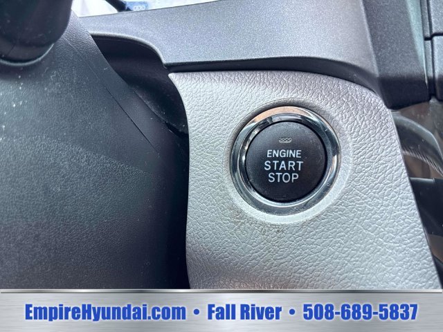 Used 2018 Midnight Black Metallic Toyota XLE image 26