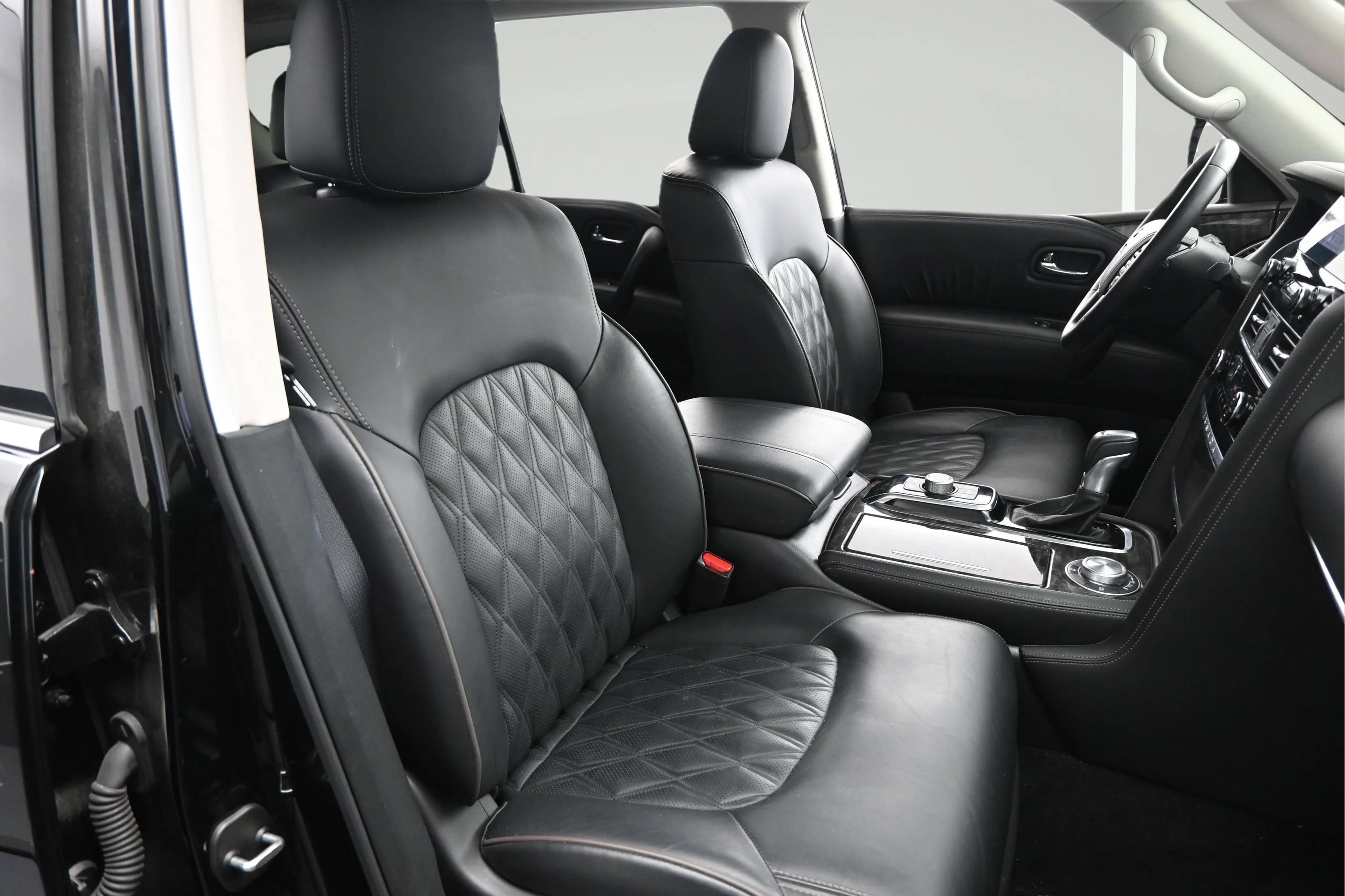 Certified Used 2024 Super Black Nissan Platinum image 15