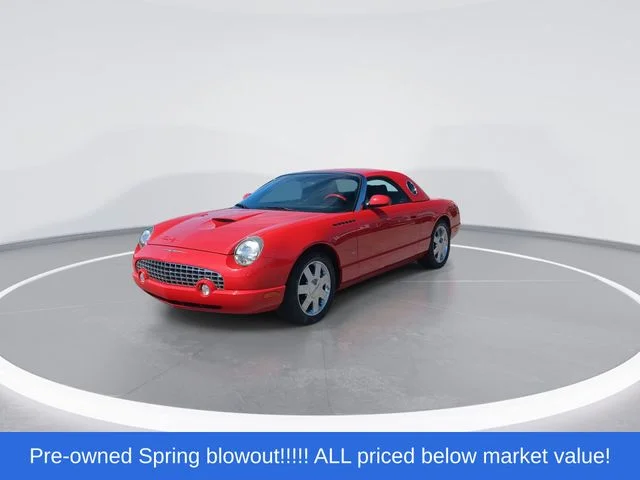 Used 2003 Red Ford  image 4