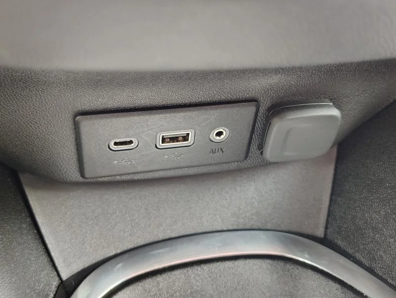 Used 2024 Blue Chevrolet LT image 31