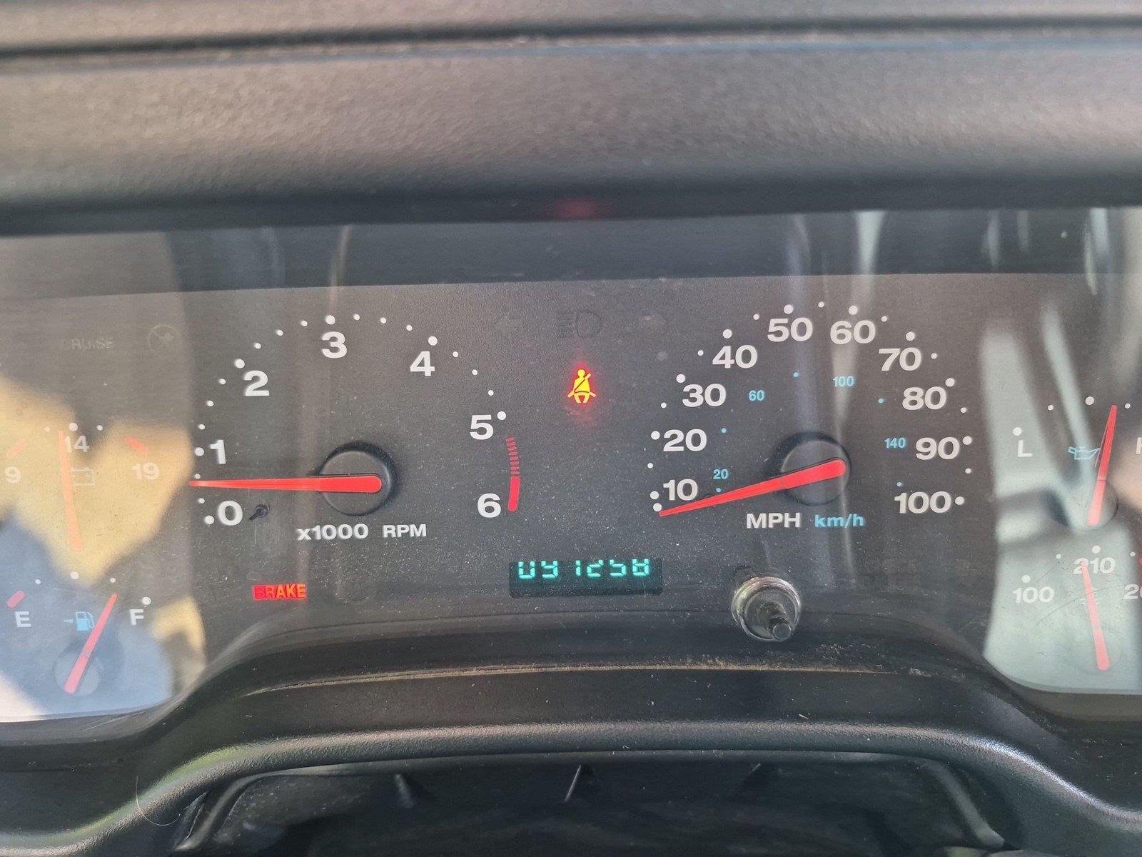 Used 2003  Jeep Sport image 20