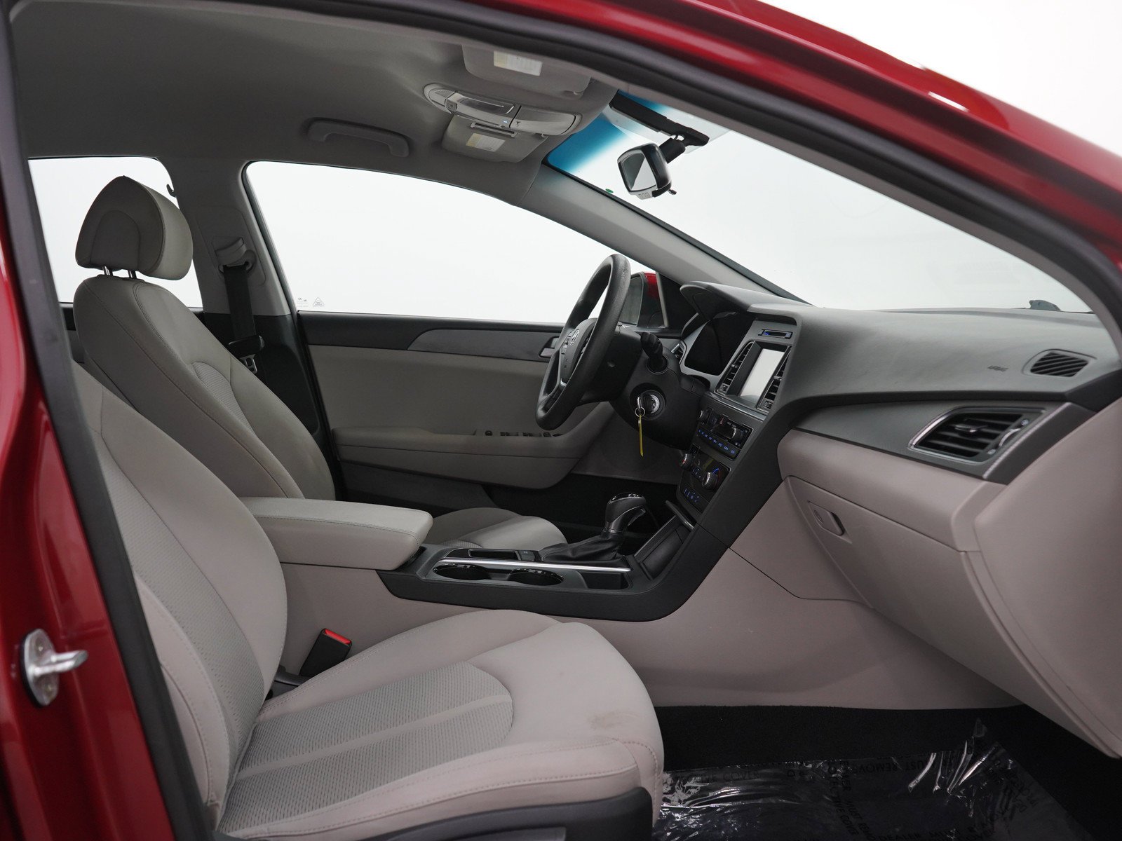 2016 Hyundai Sonata SE - Photo 12