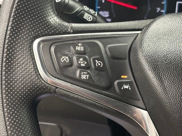 Used 2020 White Chevrolet LS image 21