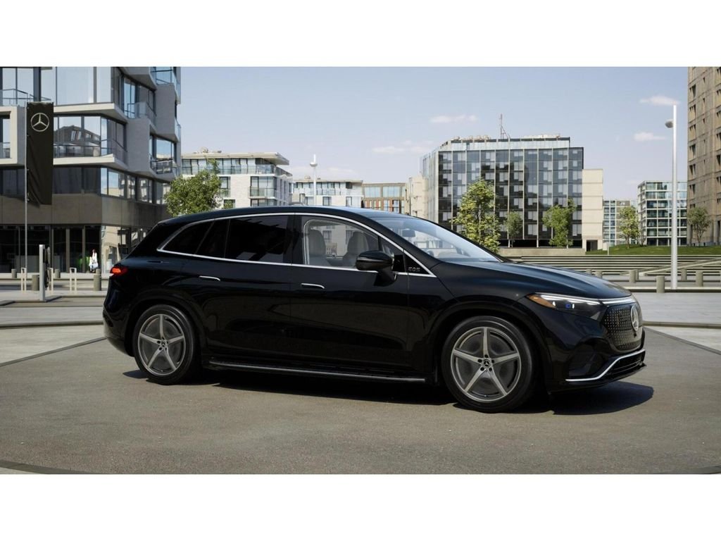 Certified Used 2023 Obsidian Black Mercedes-Benz 580 4MATIC® image 13