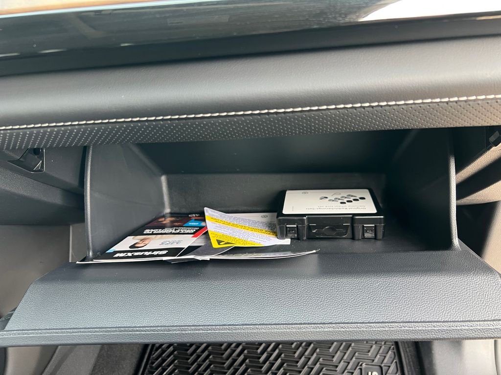 2025 Volkswagen Atlas SE - Photo 24