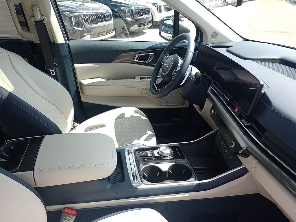 2026 Kia Carnival SX - Photo 7
