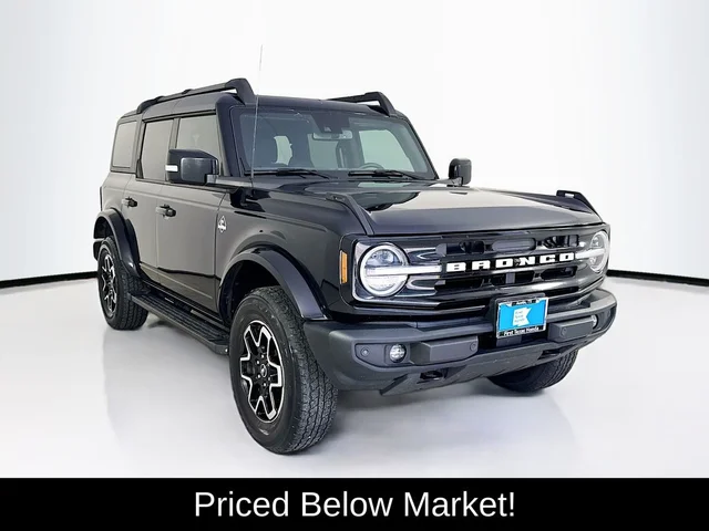 2024 Ford Bronco Outer Banks