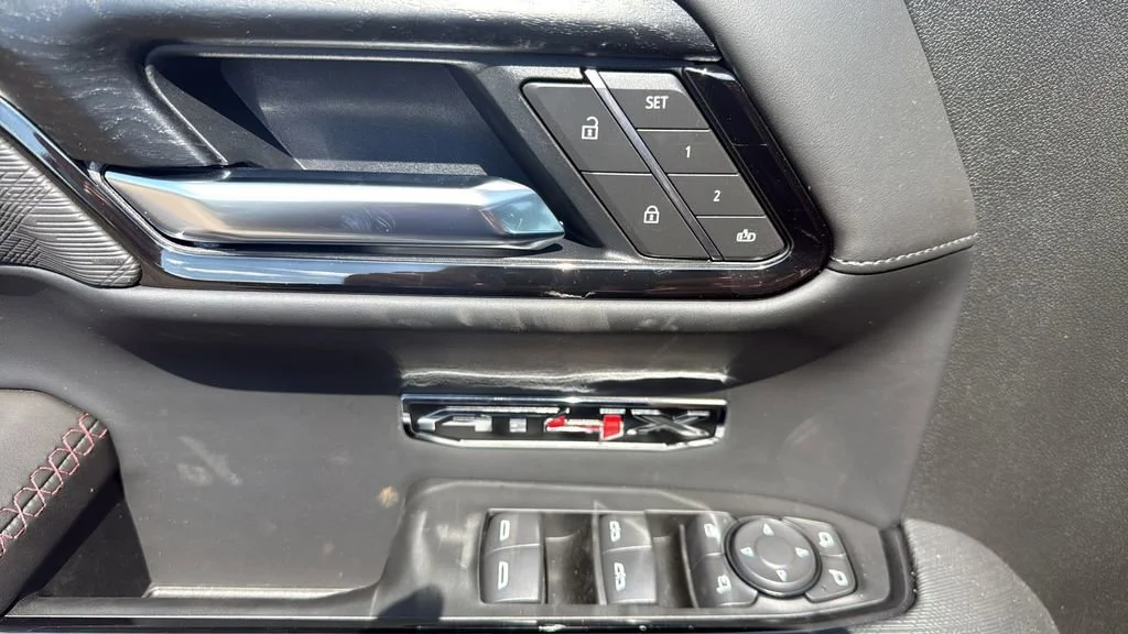 2026 GMC Sierra 1500 AT4X - Photo 37