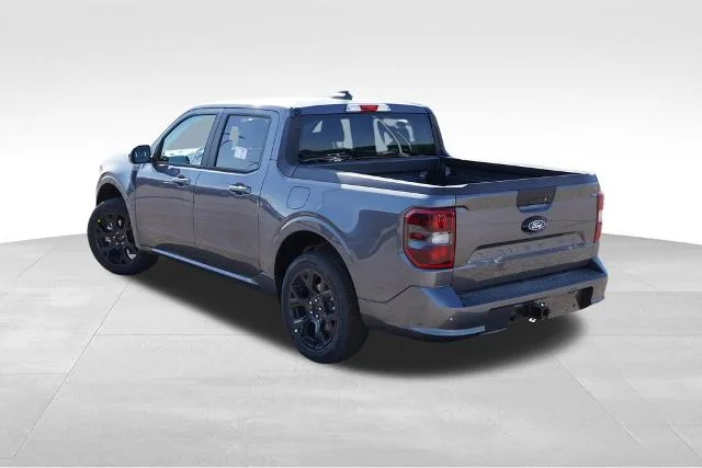 New 2026 Carbonized Gray Metallic Ford Lobo™ image 5