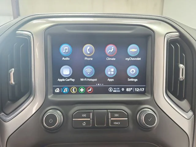 Used 2021 White Chevrolet LTZ image 31