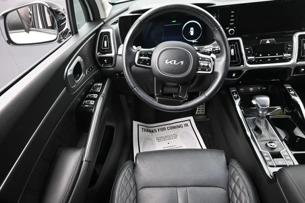 Certified Used 2023 White Kia SX-Prestige image 15
