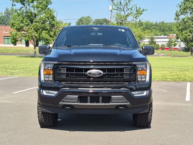 Used 2022 Black Ford XLT image 16