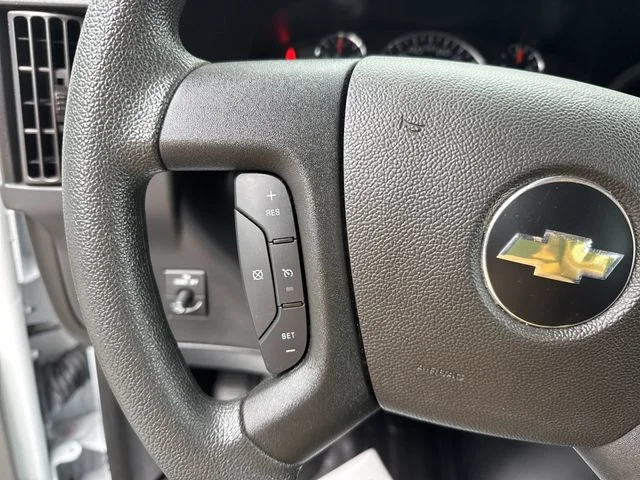 Used 2024 White Chevrolet Work Van image 22