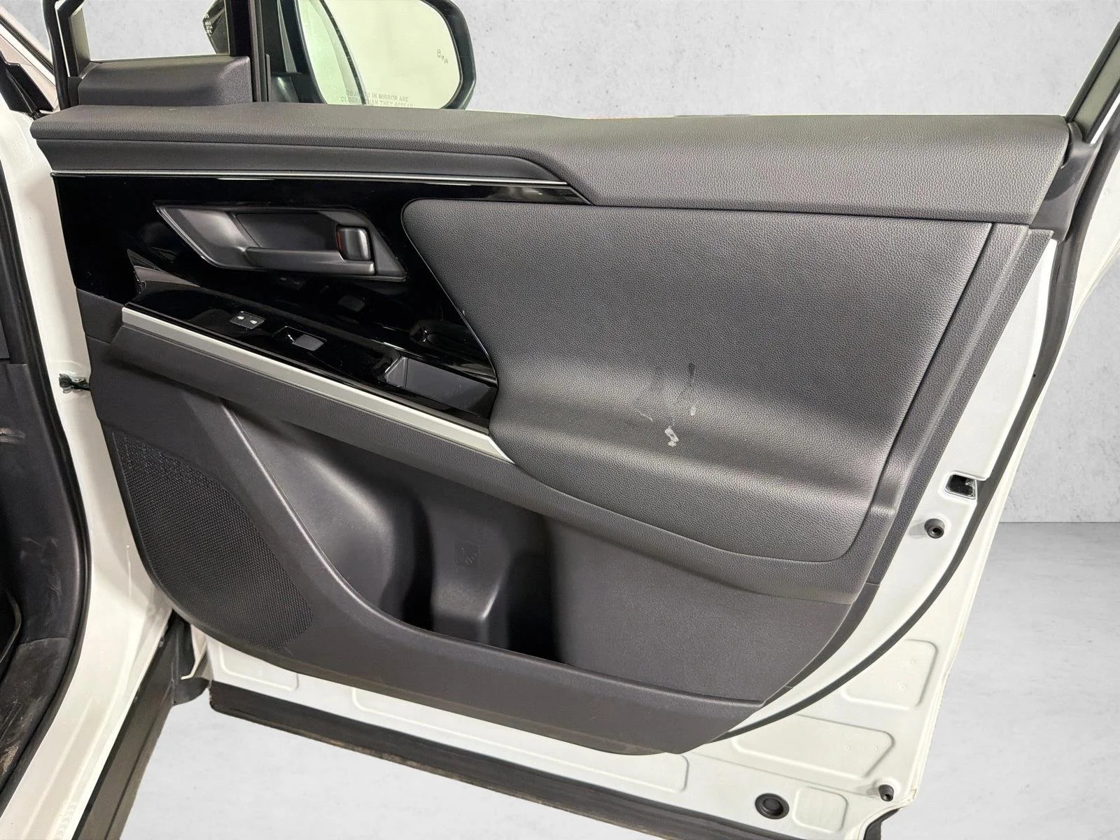 Used 2024 White Toyota XLE image 29