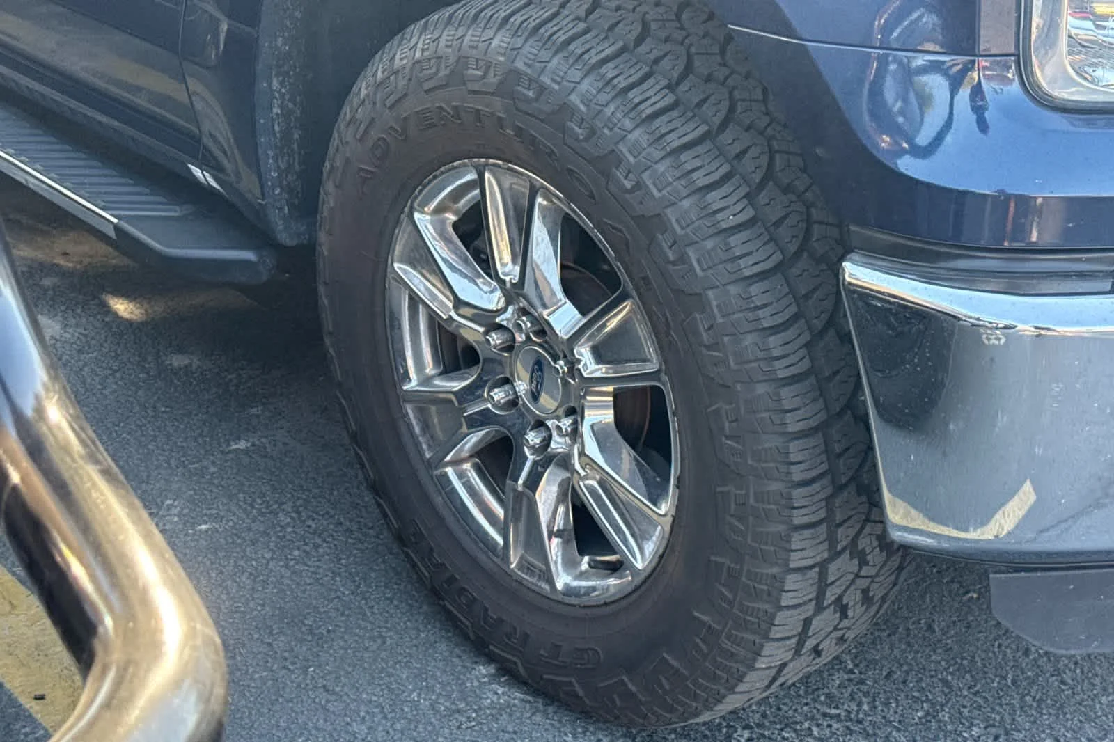 Used 2015 Blue Jeans Metallic Ford XLT image 9