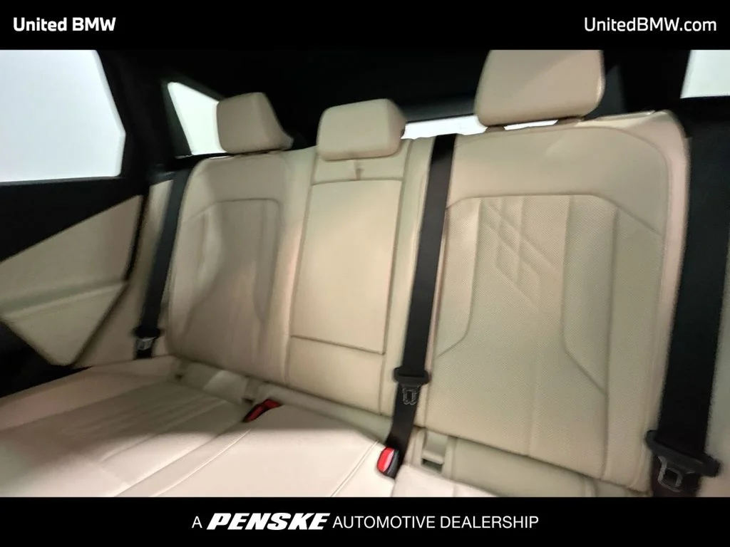 2025 BMW X3 30 - Photo 21